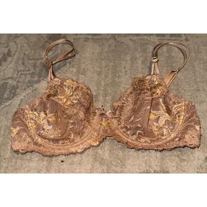 Splendor W/O Padding Beige Bra Underwire Size 34C Lace